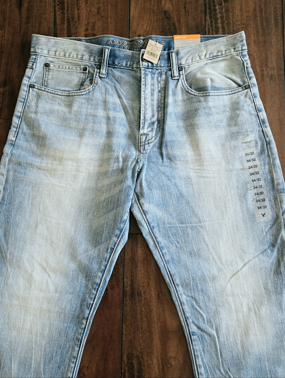 American Eagle Outfitters Relaxed Straight Core Flex Jeans Mens 34x32 Light Wash - Picture 3 of 11